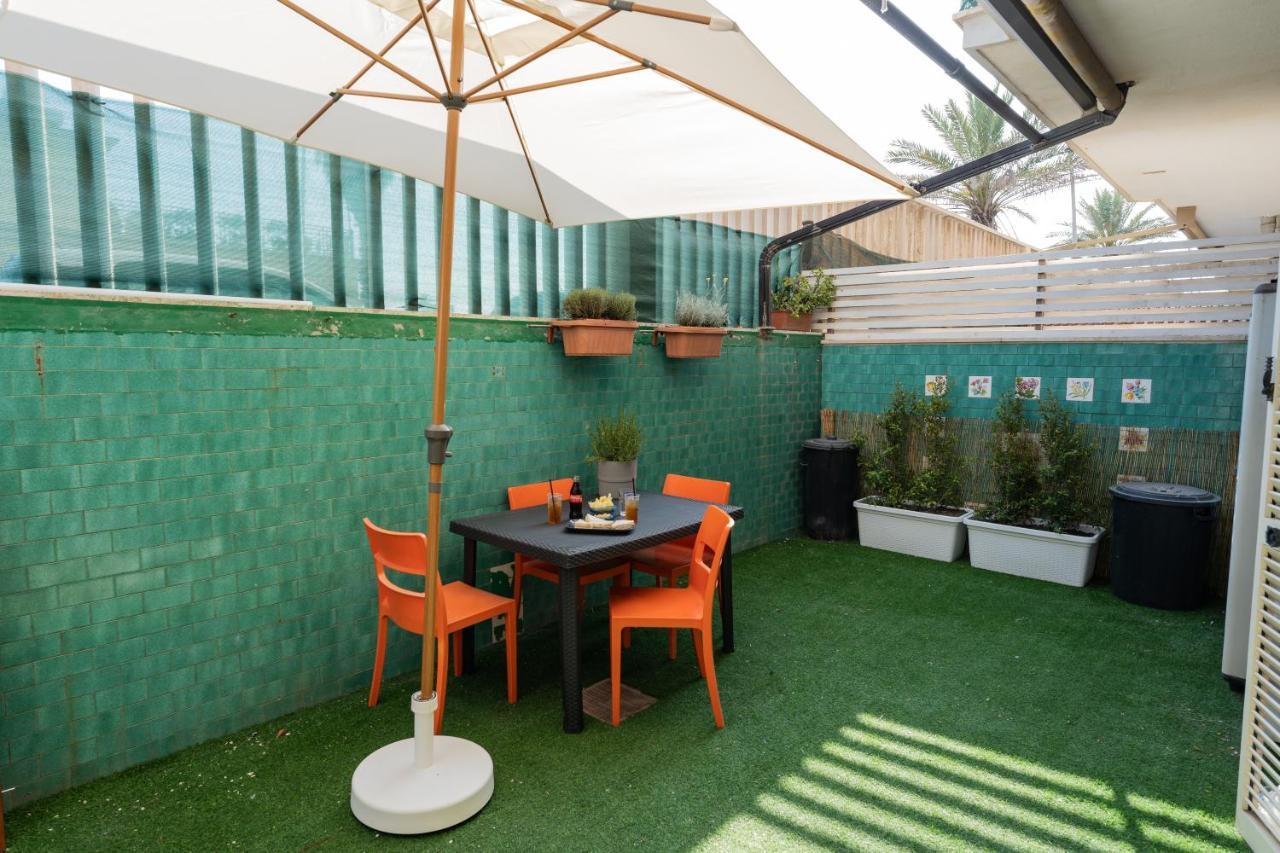 Lotus - Appartamento Sul Mare A Ostia Con Giardino Relax Exterior foto